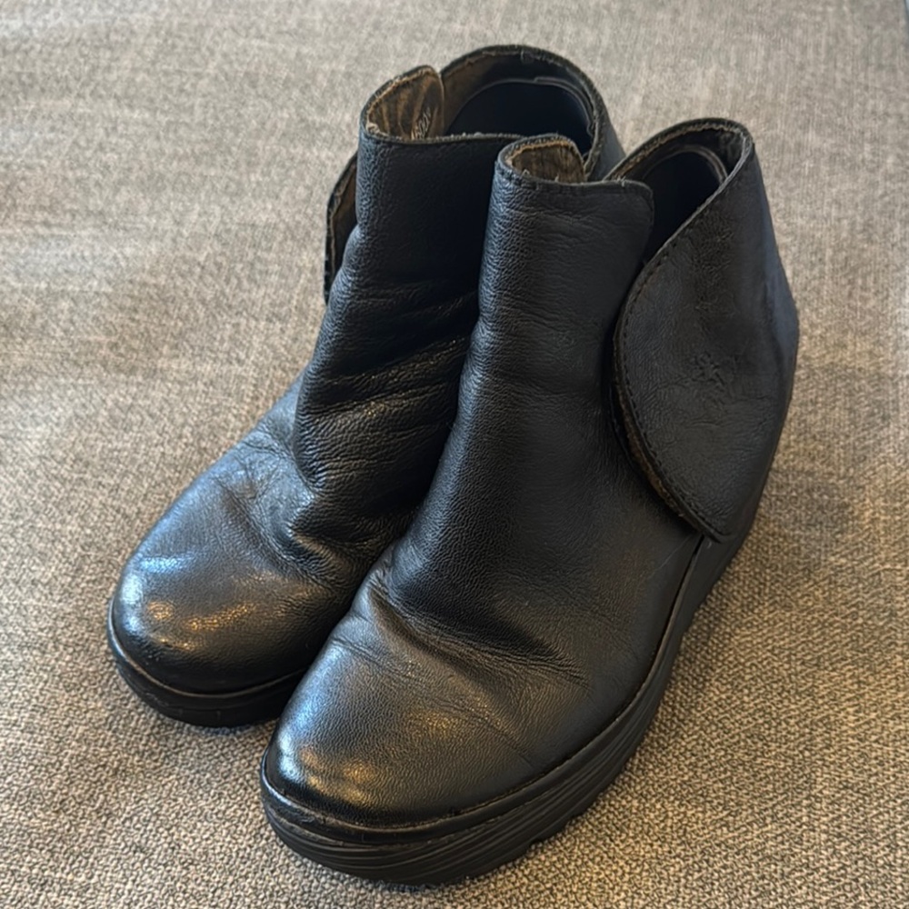 Fly London Black Leather Ankle Boots